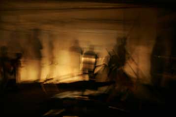 Αναβολή της συνάντησης κορυφής Σαρόν-Αμπάς μετά τη νέα έξαρση της βίας