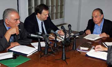 Με «πυρά» για την κυβερνητική πολιτική στην Υγεία η επίσκεψη Βενιζέλου στον ΟΚΑΝΑ