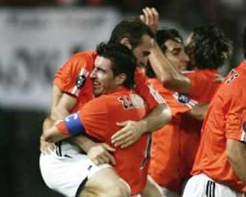 Ο ΠΑΟΚ ήλθε στο Ντόνετσκ για να πάρει την πρόκριση, είπε ο Κωστίκος