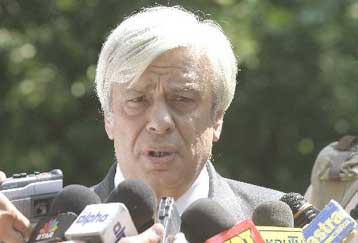 Στη Βουλή κατατίθεται τις επόμενες ημέρες η ρύθμιση για το 42% στις δημοτικές εκλογές