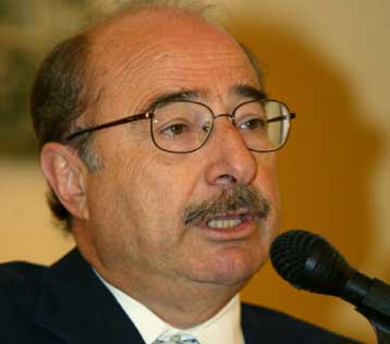 Στην Επιτροπή Θεσμών και Διαφάνειας της Βουλής θα δώσει εξηγήσεις ο πρόεδρος της ΟΑ