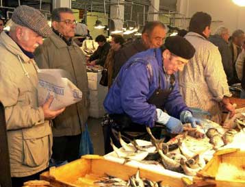 Κατασχέθηκαν δέκα τόνοι ψαριών με υψηλή ποσότητα καρκινογόνου υδράργυρου