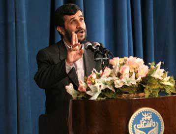 Kαι τις πωλήσεις πετρελαίου επιστρατεύει το Ιράν, εάν παραπεμφθεί στο ΣΑ του ΟΗΕ