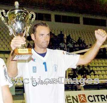 Ποδαρικό κατακτώντας το Super Cup στο βόλεϊ έκανε ο Ηρακλής, 3-0 τον Ολυμπιακό