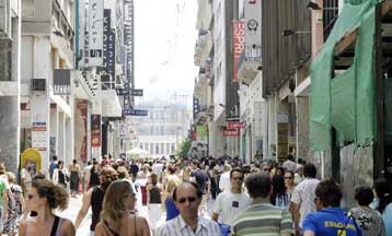 Αύξηση 4% των λιανικών πωλήσεων τον Ιούλιο
