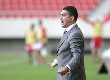 Καταγγελία Ορφανού στον αθλητικό δικαστή για το επεισόδιο Ψωμιάδη-Ντουμιτρέσκου