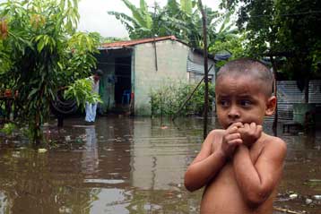 Στους 162 οι νεκροί στην Κεντρική Αμερική από το πέρασμα του κυκλώνα Σταν