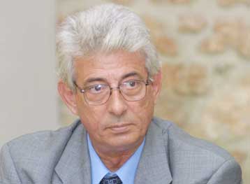 Κατά της μεταφοράς της λυματολάσπης στο ΧΥΤΑ Ανω Λιοσίων ο νομάρχης Δυτικής Αττικής