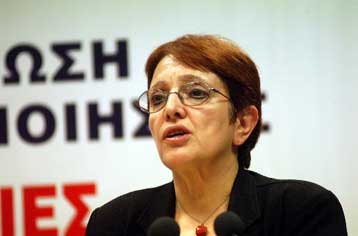 «Όχι» στις σχεδιαζόμενες ιδιωτικοποιήσεις λέει η Αλέκα Παπαρήγα