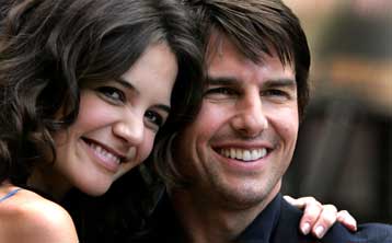 Τομ Κρουζ και Κέιτι Χολμς περιμένουν το πρώτο τους παιδί