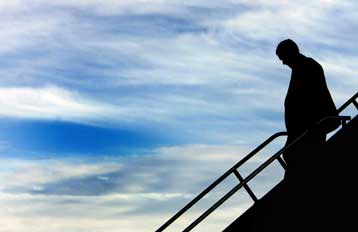 Διαψεύδονται οι… μεταφυσικές ανησυχίες Μπους πριν τις επιθέσεις σε Ιράκ, Αφγανιστάν