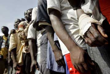 Στη μαροκινή έρημο «εγκαταλείφθηκαν» εκατοντάδες Αφρικανοί μετανάστες