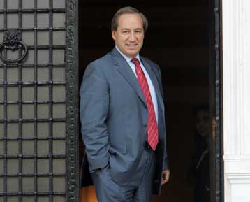 Κατάργηση Οργανισμών του Δημοσίου και ιδιωτικοποιήσεις προαναγγέλλει ο Γ.Αλογοσκούφης