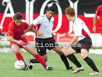 Με το… αριστερό το ξεκίνημα του Αναστόπουλου στον Αρη