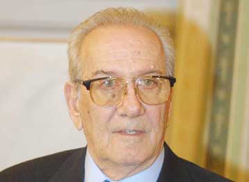 Κρίσιμες ώρες για τον Αλέκο Αλεξανδράκη στο νοσοκομείο «Σωτηρία»