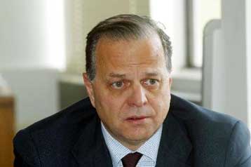 Προς τα πάνω αναθεωρούνται οι προβλέψεις για τα κέρδη Μυτιληναίου – Αλουμίνιον