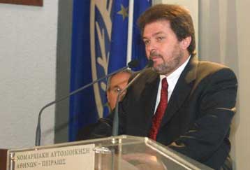 Σωρεία αγορανομικών παραβάσεων σε πρατήρια υγρών καυσίμων του Πειραιά