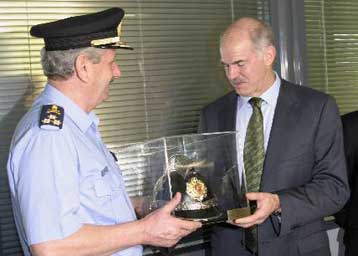 Επίσκεψη Παπανδρέου στο Πυροσβεστικό Σώμα