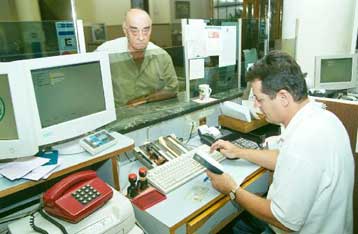 Μέτρα για τη συγκράτηση των στεγαστικών δανείων λαμβάνει η Τράπεζα της Ελλάδος