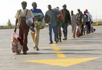 Ενημέρωση και συνεργασία μεταξύ των «25» για την πολιτική ασύλου και μετανάστευσης