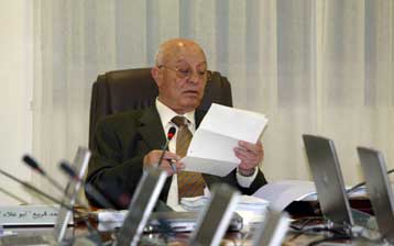 Επίσημη παλαιστινιακή έκθεση αδυνατεί να βγάλει πόρισμα για τα αίτια θανάτου του Αραφάτ