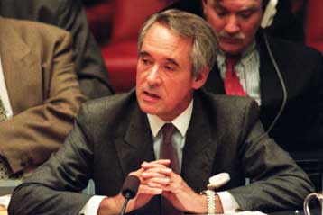 Κατηγορίες κατά Γάλλου πρέσβη για διαφθορά στο πρόγραμμα «Πετρέλαιο αντί Τροφίμων»