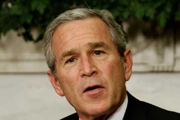 Νέα προειδοποίηση Μπους στη Δαμασκό για Ιράκ και Χαρίρι