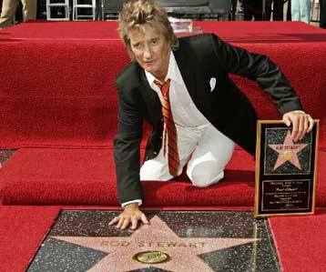 Ένα αστέρι στη Λεωφόρο της Δόξας για τον Ροντ Στιούαρτ