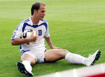 Προπονείτο όσο ήταν μέλος της ομάδας, λέει ο Παναθηναϊκός για Μπασινά, που ανταπαντά