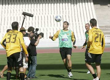 Με Σορεντίνο και 1.500 φιλάθλους της θα πάει στη Νεάπολη η ΑΕΚ