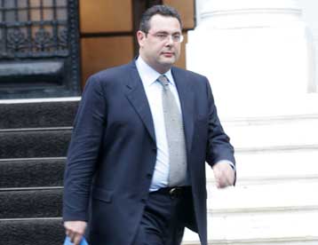 Αντιδράσεις στη ΝΔ από την επίθεση του Π.Καμμένου κατά εφόρου αρχαιοτήτων