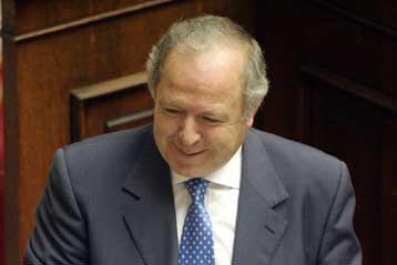 Κομματικές μεταθέσεις και διωγμούς στην ΕΛ.ΑΣ. καταγγέλλει το ΠΑΣΟΚ