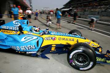 Στην pole position του κινεζικού Grand Prix o Αλόνσο