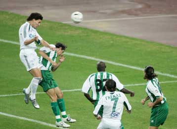 Ο Παναθηναϊκός προβληματίστηκε αλλά τελικά νίκησε 1-0 τον Ακράτητο