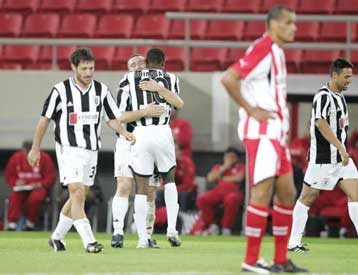 Σταμάτησε το σερί του Ολυμπιακού ο ΠΑΟΚ στο Καραϊσκάκη-Νίκη για την ΑΕΚ