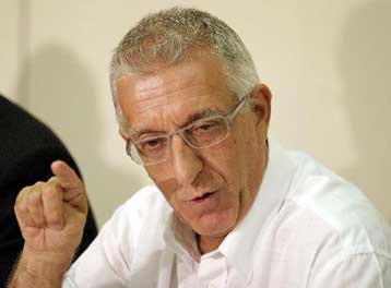 Σύγχυση με τα υπό εξέταση δείγματα των πουλερικών από τις Οινούσσες