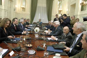 Ήπιοι τόνοι στο Εθνικό Συμβούλιο Εξωτερικής Πολιτικής