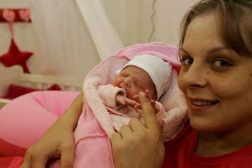 Τη γέννηση ενός μωρού μετέδωσε το ολλανδικό τηλεπαιχνίδι Big Brother