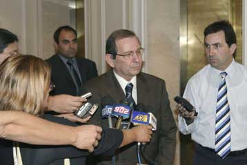 Ενημέρωση του ΚΚΕ από τον Π.Μολυβιάτη για θέματα της εξωτερικής πολιτικής