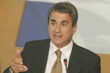 Κριτική του ΠΑΣΟΚ στο νομοσχέδιο για την αξιολόγηση στη δημόσια εκπαίδευση