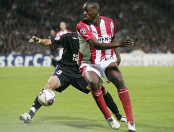 Παλεύουμε πλέον για την 3η θέση, λέει ο Τουρέ για την ισχνή συγκομιδή του Ολυμπιακού