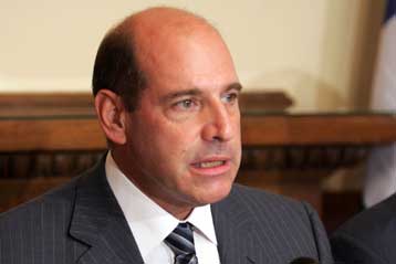 Ασφαλιστικό και ανταγωνιστικότητα τα θέματα στην ατζέντα της συνάντησης ΣΕΒ-Αλμούνια