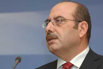 Κριτική στους κυβερνητικούς χειρισμούς για τη γρίπη των πτηνών από το ΠΑΣΟΚ