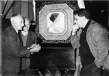 Ογδόντα χρόνια συμπληρώνονται από τη γέννηση του Μάνου Χατζιδάκι