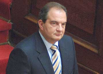 Στο προσκήνιο και πάλι ο ανασχηματισμός λόγω του κακού κλίματος για την κυβέρνηση