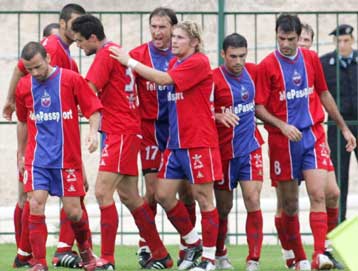 Λεβαδειακός και Πανιώνιος πέτυχαν τις δεύτερες νίκες τους, 1-0 Καλλιθέα και Ακράτητο