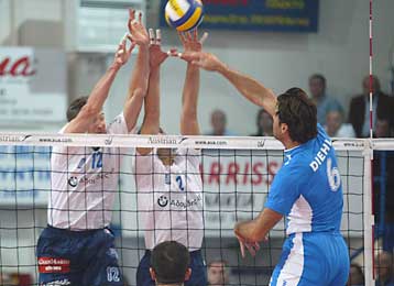Απώλεσε βαθμό ο Ηρακλής με το 3-2 σετ επί του Εθνικού