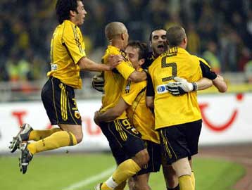 Προσγειώνει τους παίκτες του ο Σάντος-Νέος τραυματισμός για Τζιωρτζιόπουλο