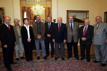 Θέματα ποιότητας της ενημέρωσης συζήτησε η ΠΟΕΣΥ με τον Κ.Παπούλια