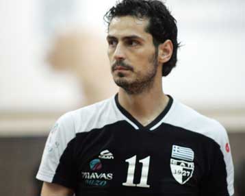 Η ΕΑ Πατρών έσπασε το αήττητο του ΠΑΟΚ με 3-0 σετ